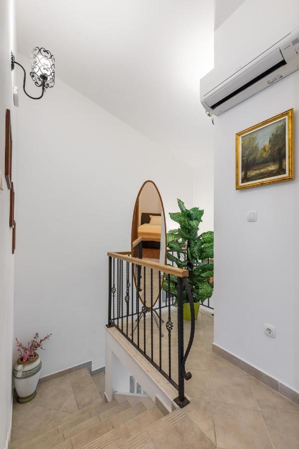 Apartments Croatia Trogir Eksteriør billede